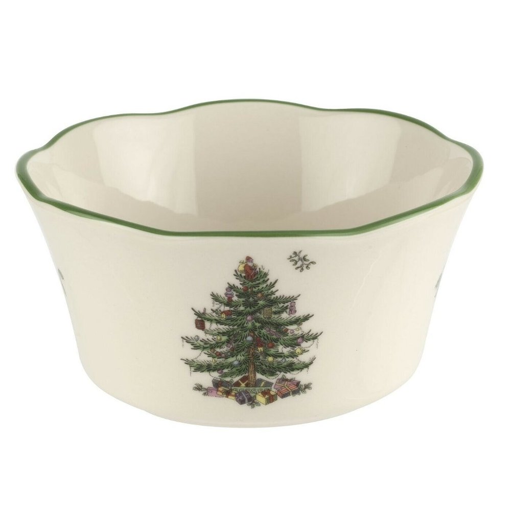 brand new Spode Whimsical Christmas Tree Flared 4.5 x 2.5 inch Scalloped Bowl